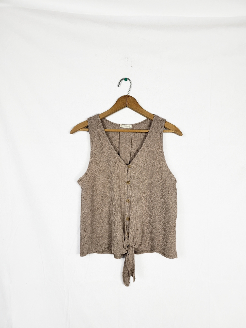 Sierra Sky Medium Knot-Front Sleeveless V-Neck Top in Taupe